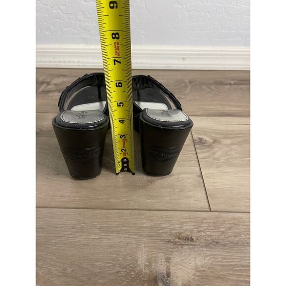 Harley Davidson circa 2010 Wedge Sandals - Picture 9 of 9